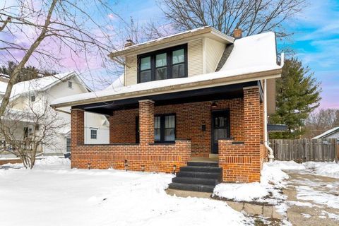 Tiny photo for 444 Naomi Court, Groveport, OH 43125 (MLS # 226002880)