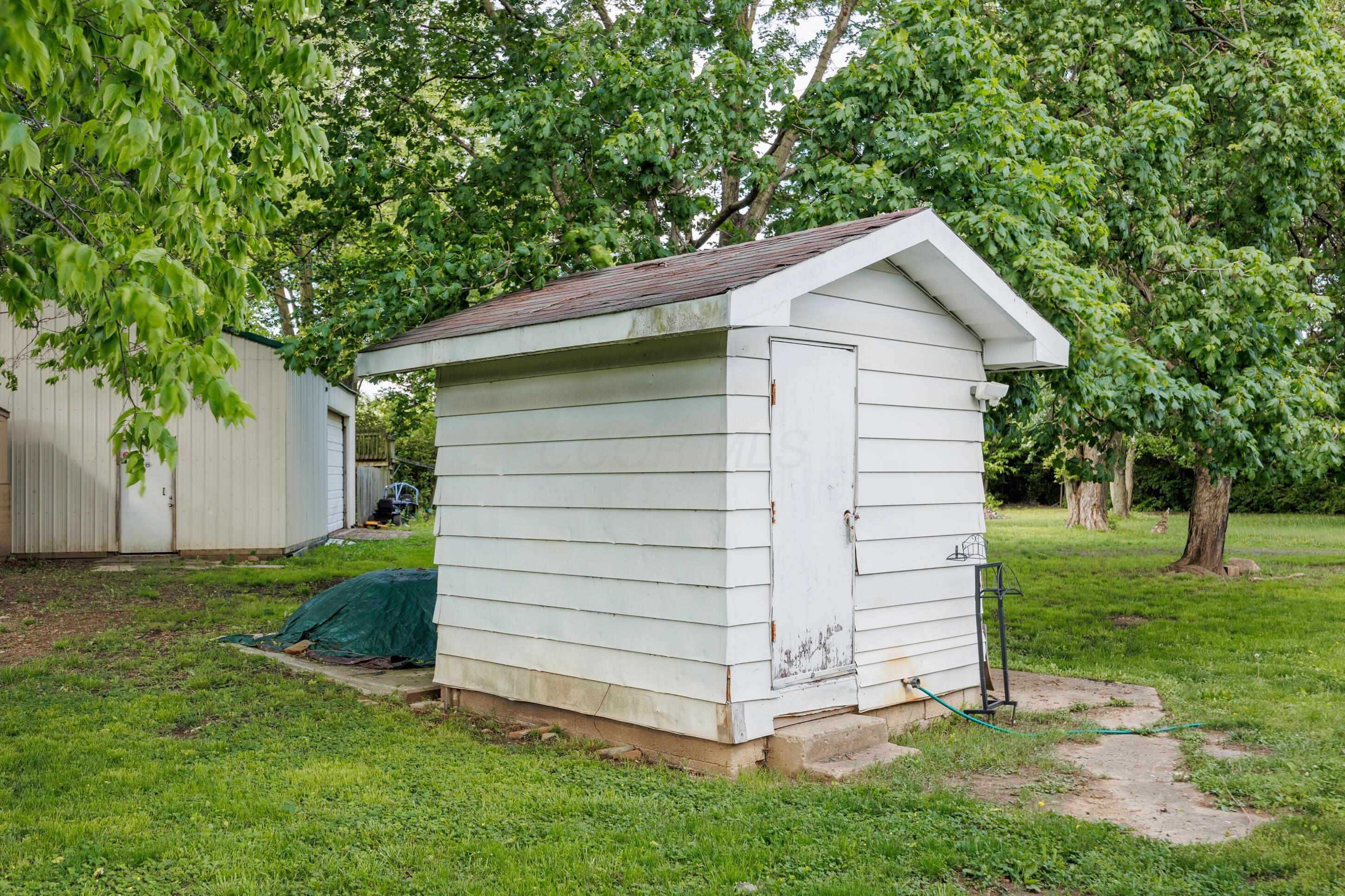 1366 Dyer Road, Grove City, Ohio image 38