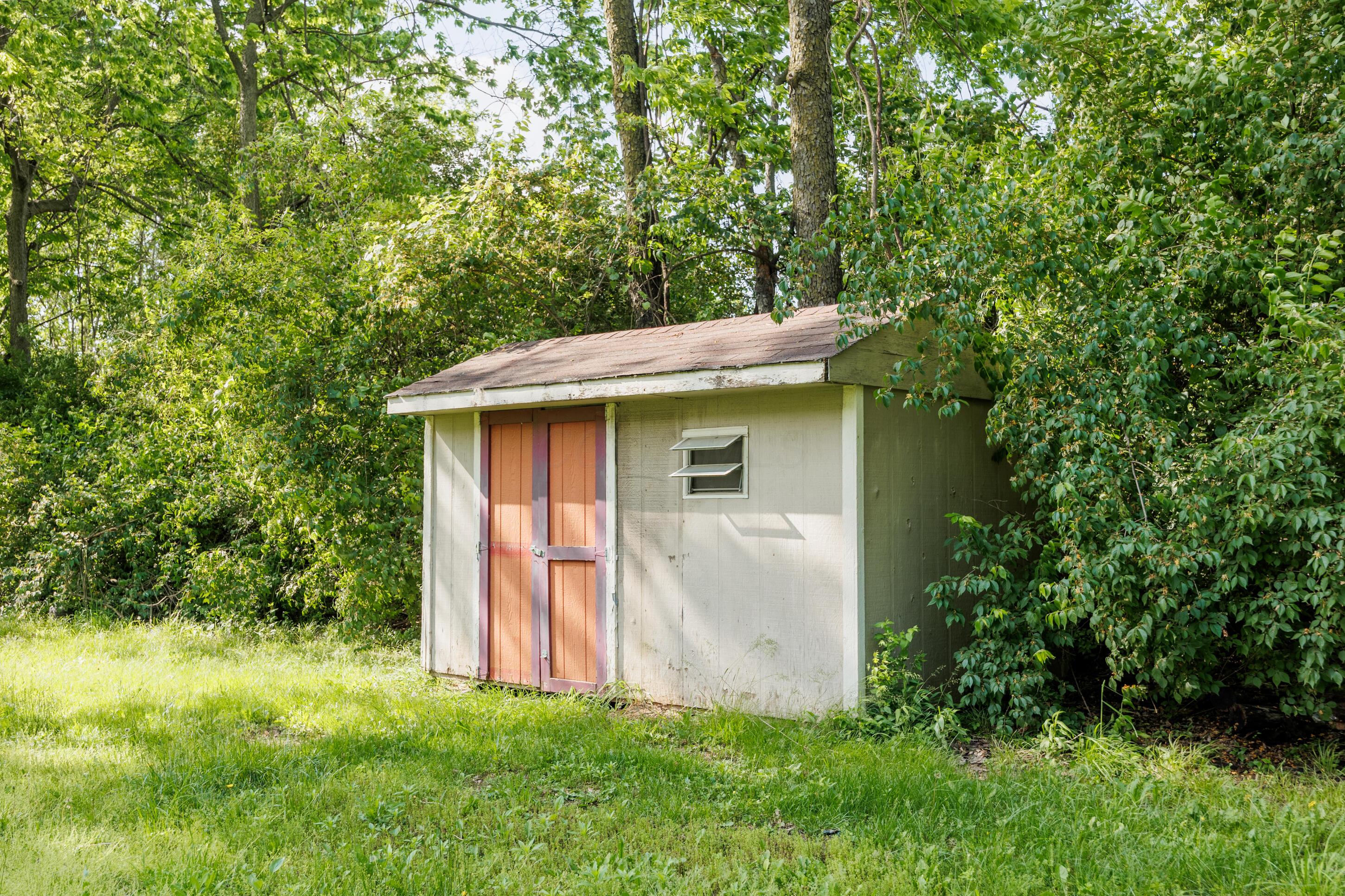 1366 Dyer Road, Grove City, Ohio image 37