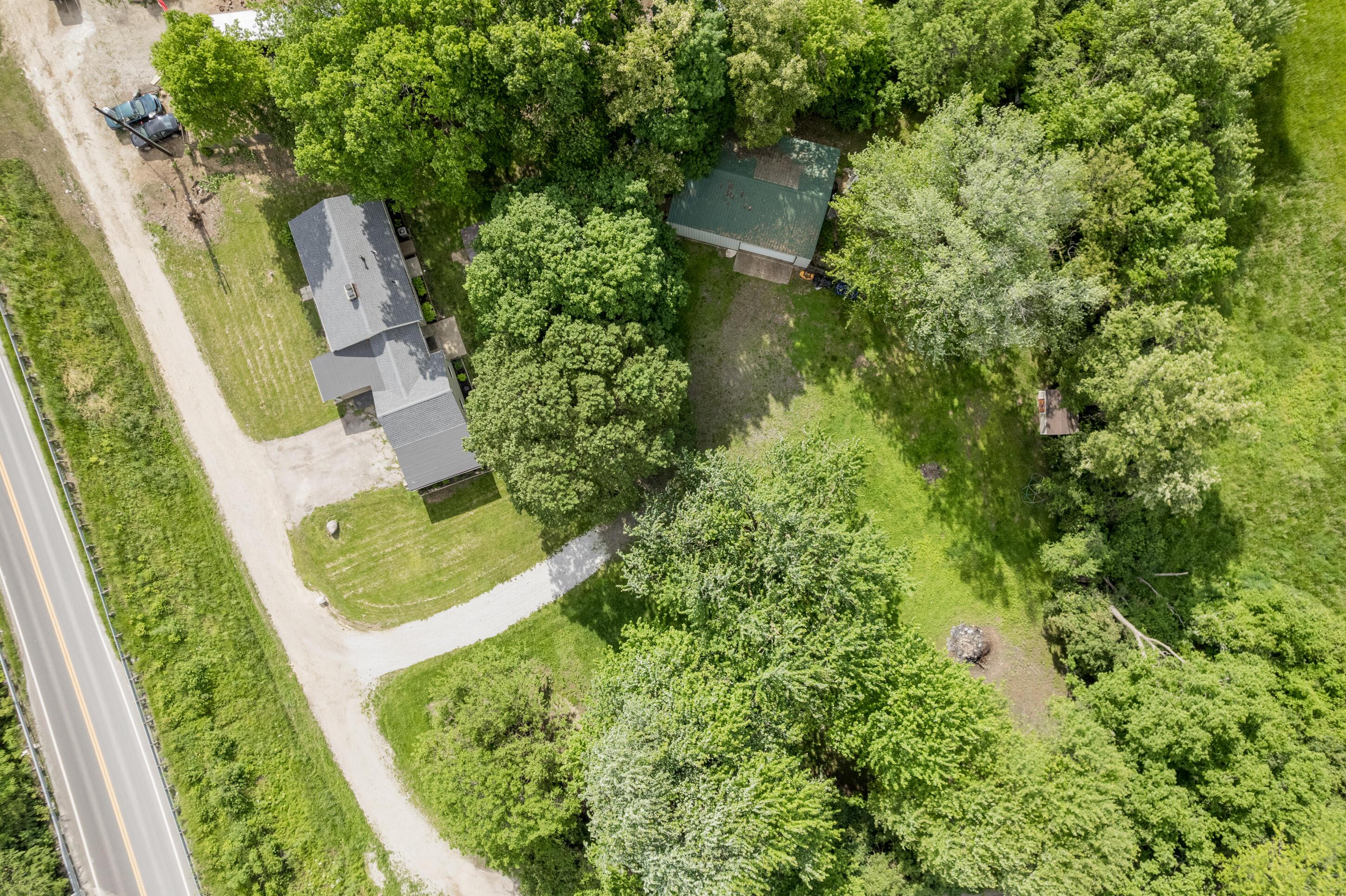 1366 Dyer Road, Grove City, Ohio image 47