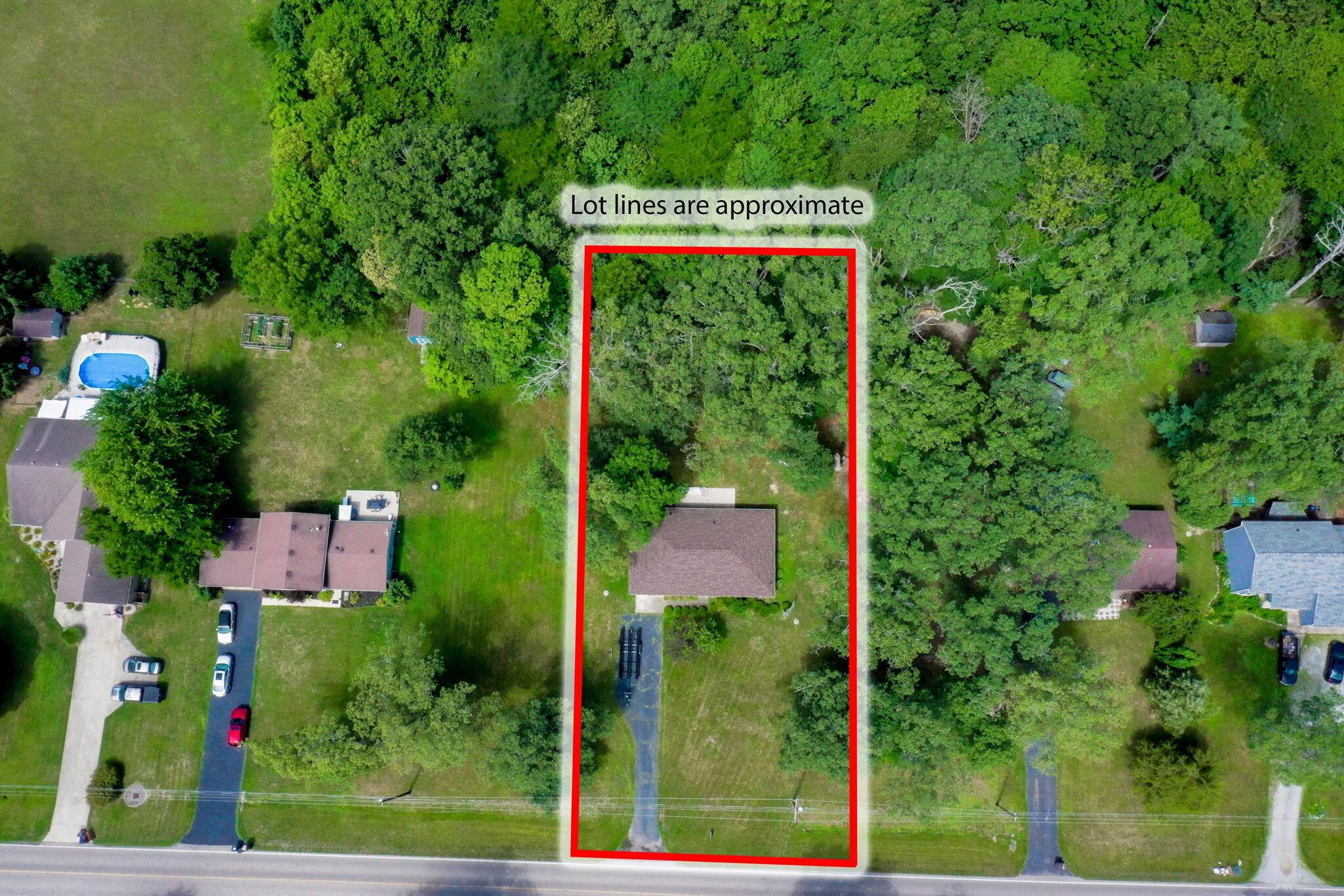 1360 W Choctaw Drive, London, Ohio image 19