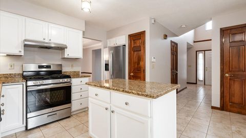 Tiny photo for 7719 Blackburn Court, Reynoldsburg, OH 43068 (MLS # 225045042)