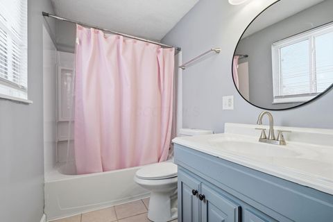 Tiny photo for 3393 Paxton Court, Hilliard, OH 43026 (MLS # 225044991)