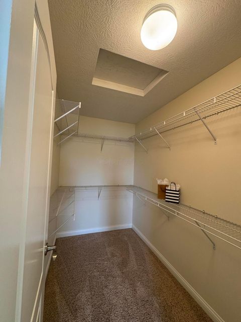 Tiny photo for 5059 Calais Drive 5059 #5059, Columbus, OH 43221 (MLS # 226014220)