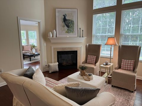 Tiny photo for 5059 Calais Drive 5059 #5059, Columbus, OH 43221 (MLS # 226014220)