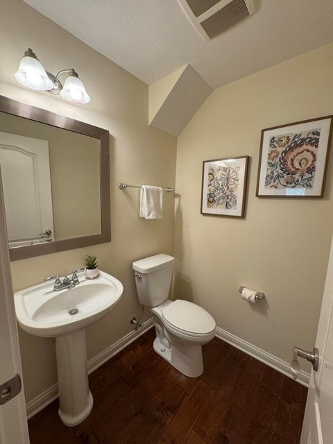 Tiny photo for 5059 Calais Drive 5059 #5059, Columbus, OH 43221 (MLS # 226014220)