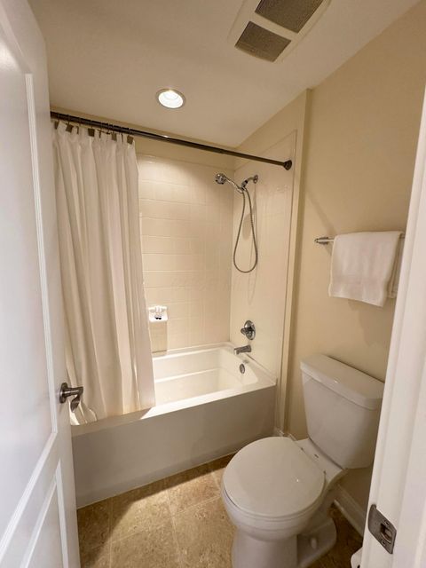 Tiny photo for 5059 Calais Drive 5059 #5059, Columbus, OH 43221 (MLS # 226014220)