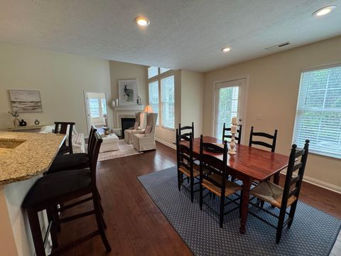 Tiny photo for 5059 Calais Drive 5059 #5059, Columbus, OH 43221 (MLS # 226014220)