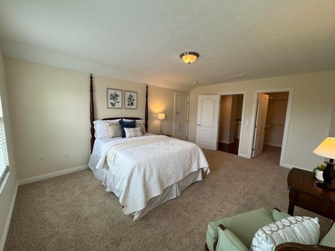 Tiny photo for 5059 Calais Drive 5059 #5059, Columbus, OH 43221 (MLS # 226014220)