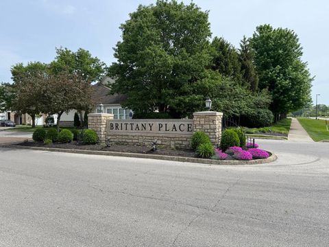 Tiny photo for 5059 Calais Drive 5059 #5059, Columbus, OH 43221 (MLS # 226014220)