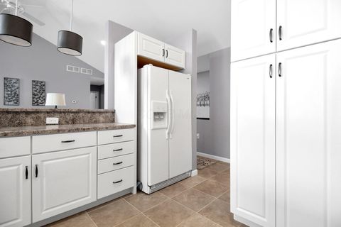 Tiny photo for 1687 Nantucket Drive, Mansfield, OH 44904 (MLS # 225045394)