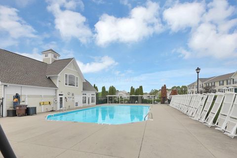 Tiny photo for 6092 Phar Lap Drive 16 #16, New Albany, OH 43054 (MLS # 225030215)