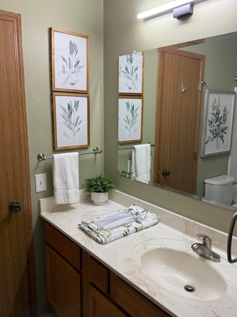 Tiny photo for 5353 Pond View Drive, Westerville, OH 43081 (MLS # 225045253)