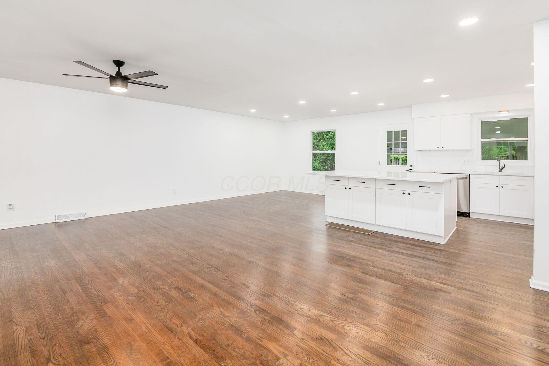 265 Storington Road, Westerville, Ohio image 4