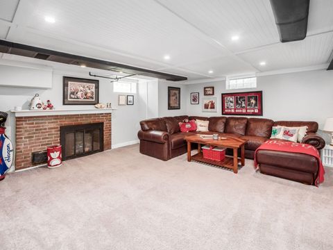Tiny photo for 357 Canyon Drive S, Columbus, OH 43214 (MLS # 226020962)