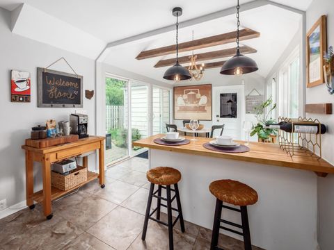 Tiny photo for 357 Canyon Drive S, Columbus, OH 43214 (MLS # 226020962)