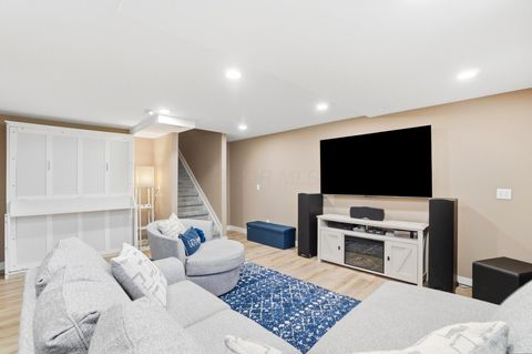 Tiny photo for 42 Leafy Knoll Way, Johnstown, OH 43031 (MLS # 226021934)
