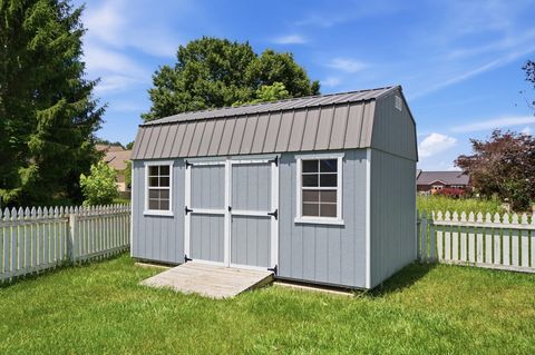 Tiny photo for 42 Leafy Knoll Way, Johnstown, OH 43031 (MLS # 226021934)