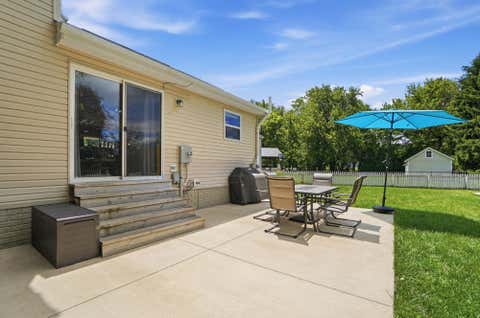 Tiny photo for 42 Leafy Knoll Way, Johnstown, OH 43031 (MLS # 226021934)