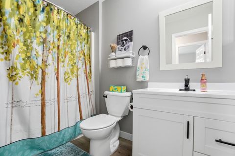 Tiny photo for 42 Leafy Knoll Way, Johnstown, OH 43031 (MLS # 226021934)