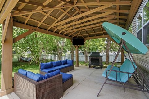 Tiny photo for 42 Leafy Knoll Way, Johnstown, OH 43031 (MLS # 226021934)