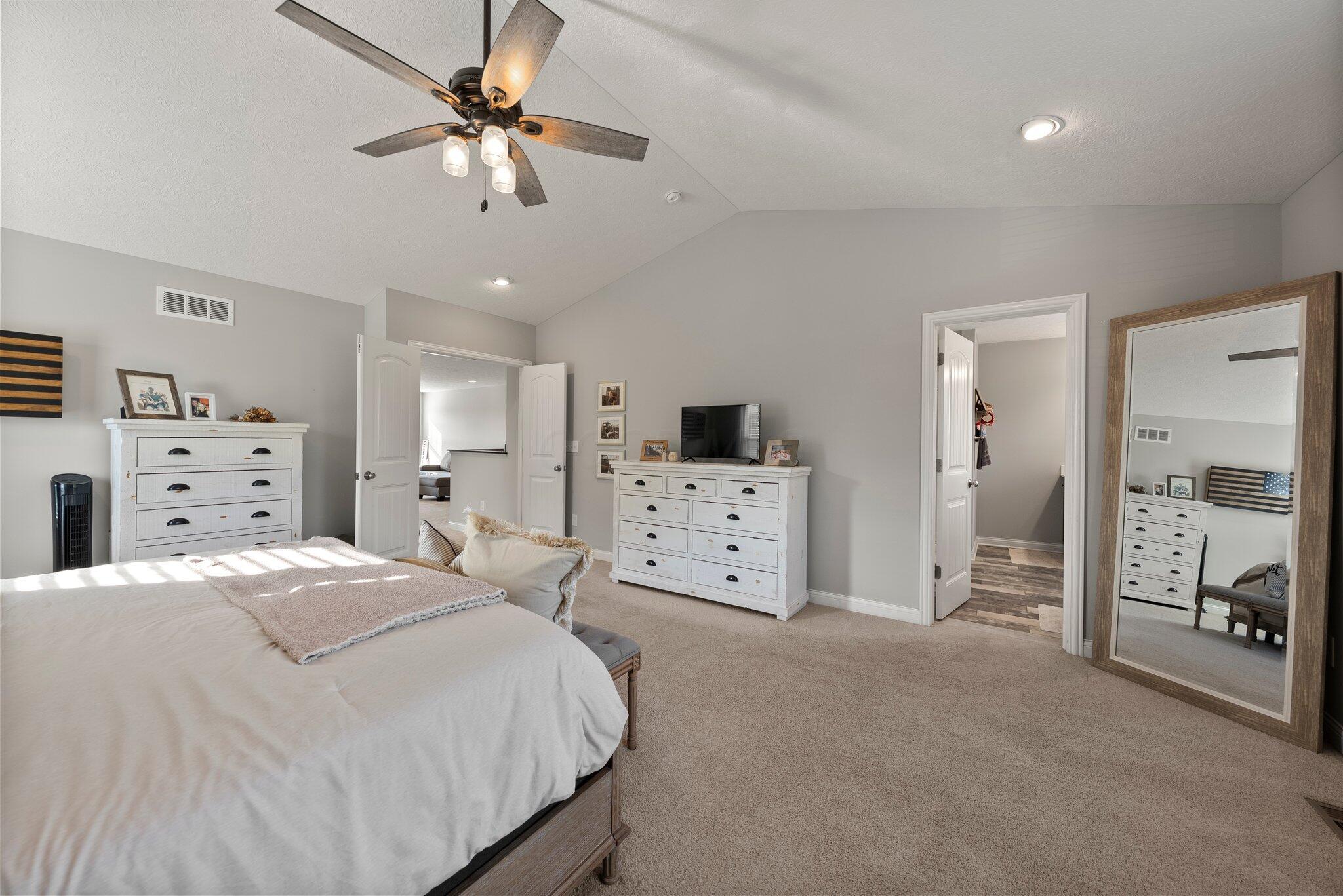 5251 Louden Drive, Lewis Center, Ohio image 33