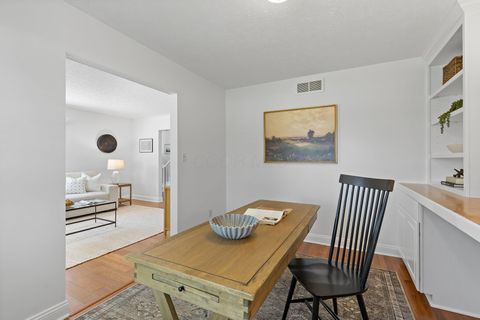 Tiny photo for 7485 Central College Road, New Albany, OH 43054 (MLS # 225030232)