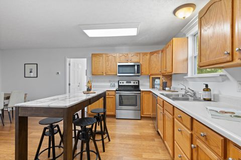 Tiny photo for 7485 Central College Road, New Albany, OH 43054 (MLS # 225030232)