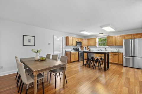 Tiny photo for 7485 Central College Road, New Albany, OH 43054 (MLS # 225030232)