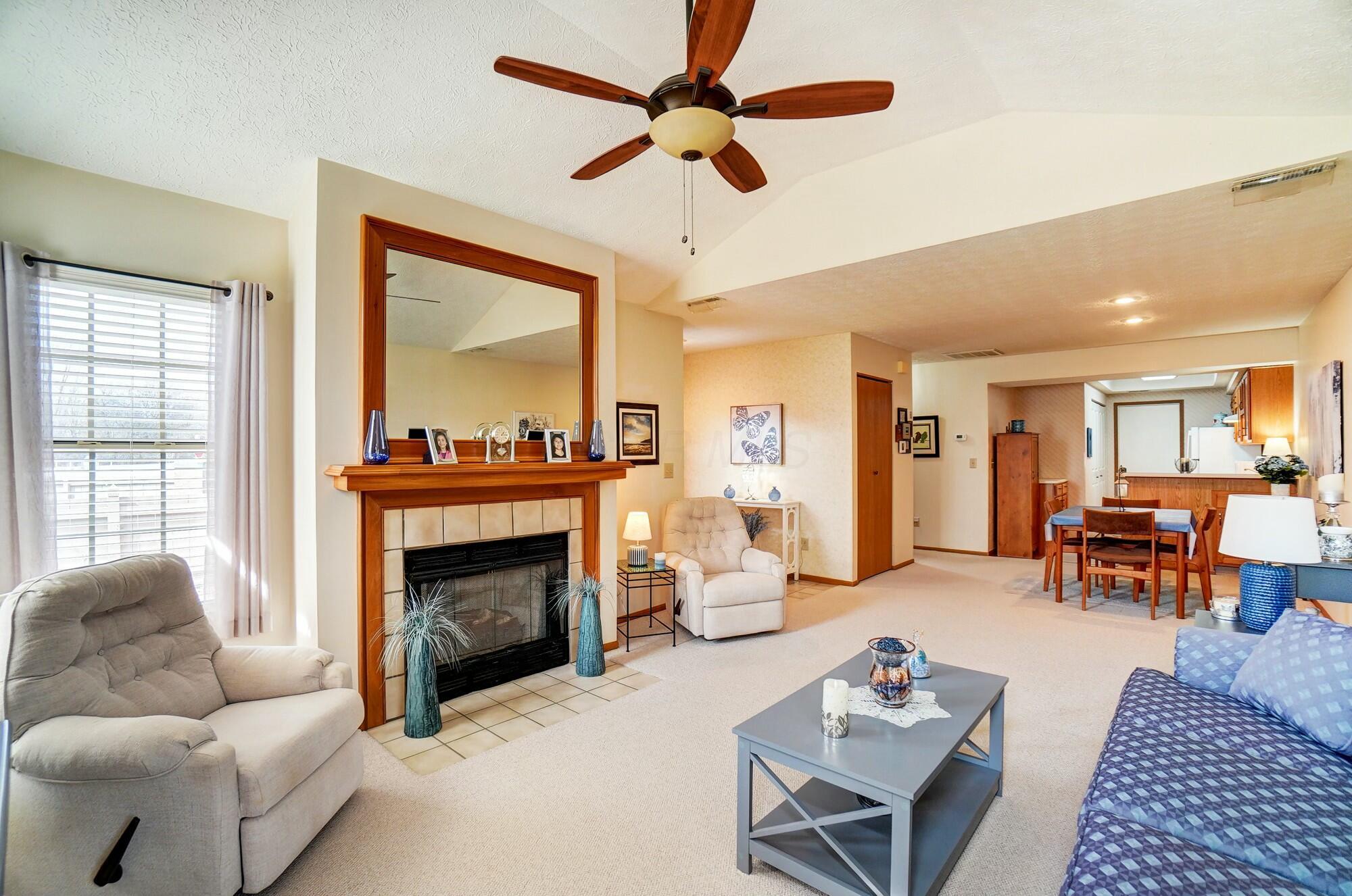 4965 Berry Leaf Place, Hilliard, Ohio image 6