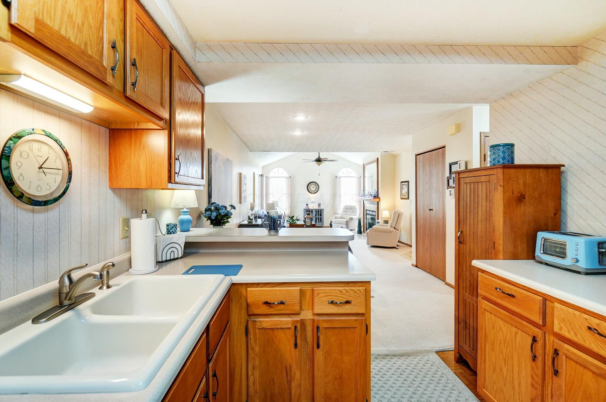 4965 Berry Leaf Place, Hilliard, Ohio image 11