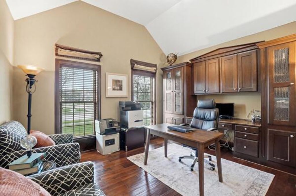 Photo of 5992 Trafalgar Court, Dublin, OH 43016 (MLS # 226009469)