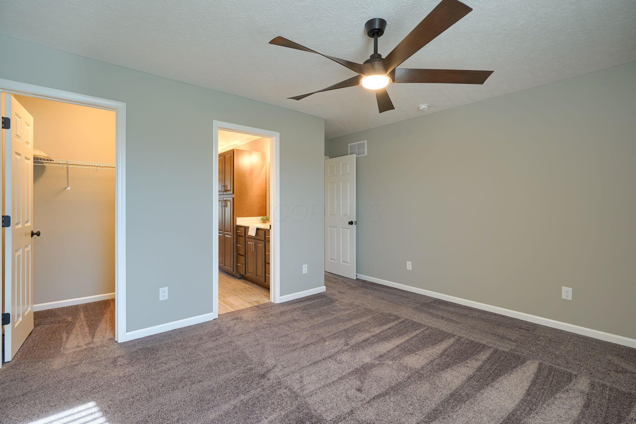 5511 Timber Heights Lane, Grove City, Ohio image 33
