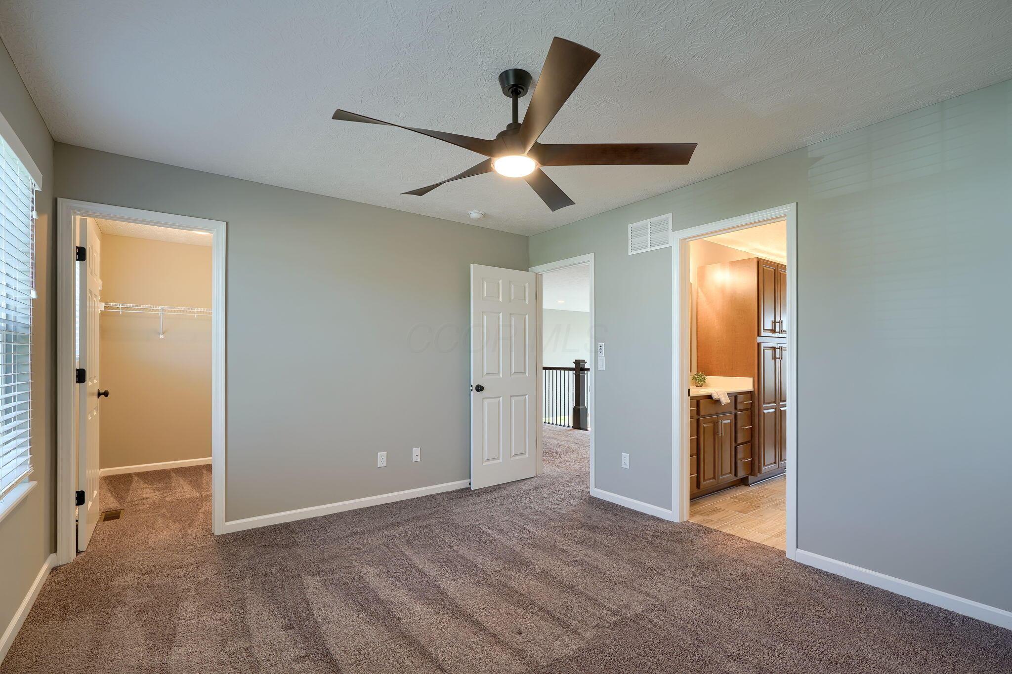 5511 Timber Heights Lane, Grove City, Ohio image 35