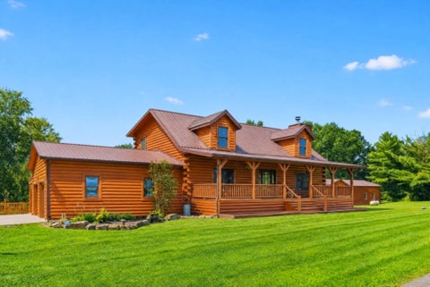 Photo of 19697 Knox Lake Road, Fredericktown, OH 43019 (MLS # 226035027)