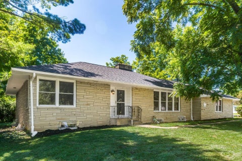 Tiny photo for 89 Limestone Boulevard, Chillicothe, OH 45601 (MLS # 226027898)