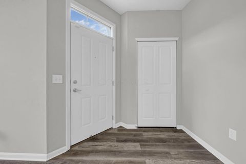 Tiny photo for 6214 Brickside Drive 24 #24, New Albany, OH 43054 (MLS # 225039522)