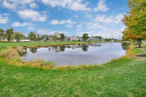 Tiny photo for 6214 Brickside Drive 24 #24, New Albany, OH 43054 (MLS # 225039522)