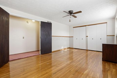 Tiny photo for 8629 Canyon Cove Road, Galloway, OH 43119 (MLS # 225045559)