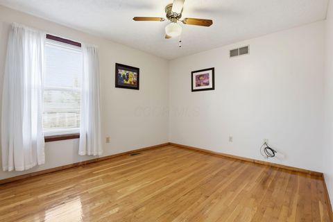 Tiny photo for 8629 Canyon Cove Road, Galloway, OH 43119 (MLS # 225045559)