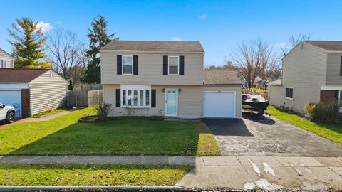 Photo of 8629 Canyon Cove Road, Galloway, OH 43119 (MLS # 225045559)