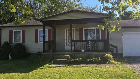 Photo of 2013 Harris Drive, Marion, OH 43302 (MLS # 226036746)