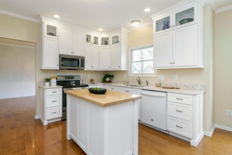 Tiny photo for 4101 Greenbelt Drive, Hilliard, OH 43026 (MLS # 226008171)