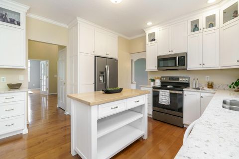 Tiny photo for 4101 Greenbelt Drive, Hilliard, OH 43026 (MLS # 226008171)