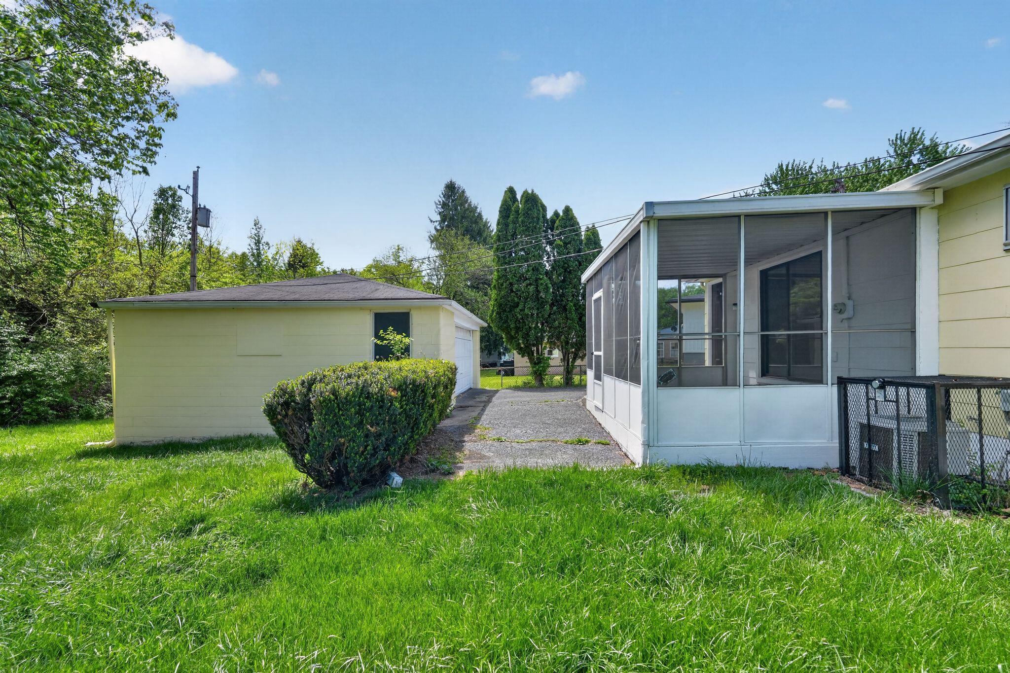 4999 E Majestic Drive E