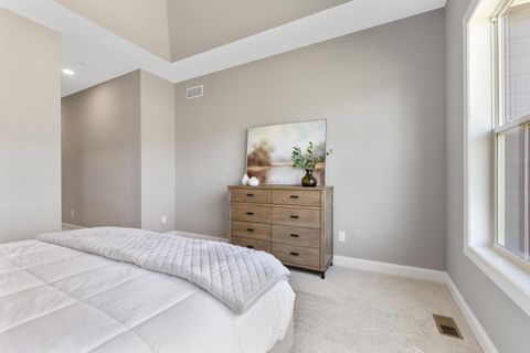 Tiny photo for 4211 Laguna Loop, Lewis Center, OH 43035 (MLS # 226004270)