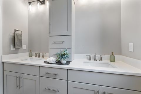 Tiny photo for 4211 Laguna Loop, Lewis Center, OH 43035 (MLS # 226004270)