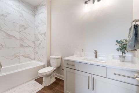 Tiny photo for 4211 Laguna Loop, Lewis Center, OH 43035 (MLS # 226004270)