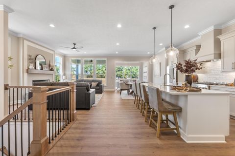 Tiny photo for 4211 Laguna Loop, Lewis Center, OH 43035 (MLS # 226004270)