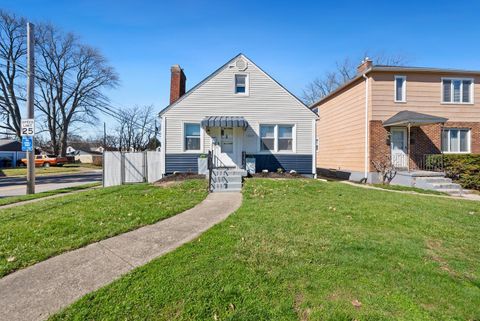 Photo of 1329 Studer Avenue, Columbus, OH 43206 (MLS # 226007352)
